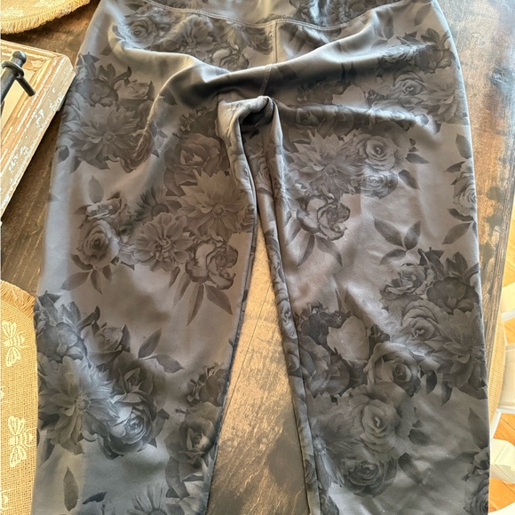 Adidas Black Climalite Leggings - Picture 2 of 4